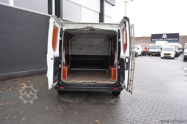 Furgone Renault Trafic 2.0 Blue dCi 130PK EURO 6 - Airco - Navi...
