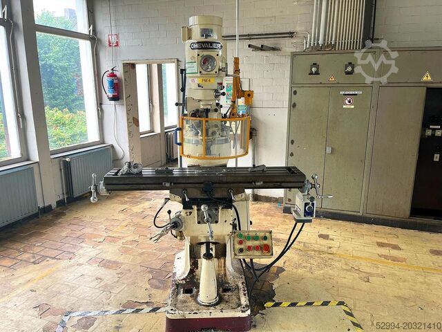 Mașini de frezat universale și CNC Chevalier FM 3VS X: 762 - Y: 305 - Z: 406 mm