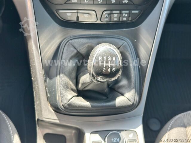 Pick-up FORD Kuga Sync Edition