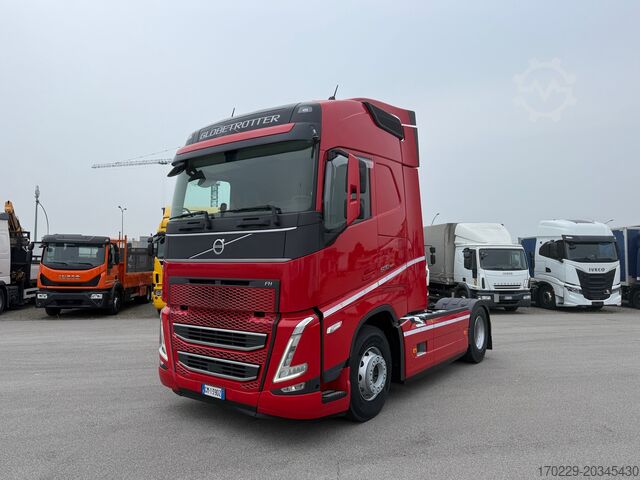 τυπικός οδικός ελκυστήρας VOLVO FH 500