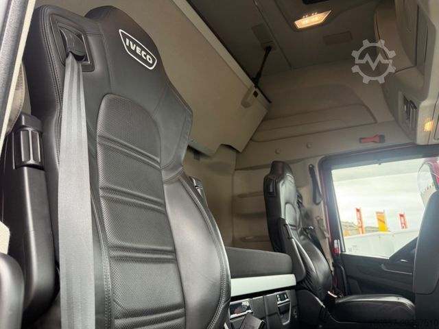 Standardní tahač IVECO STRALIS S-WAY 570 AS440S57T/FP