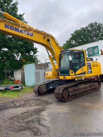 Larvegraver KOMATSU PC 240 NLC