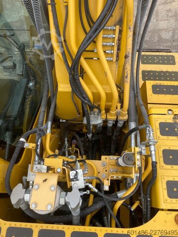 Larvegraver KOMATSU PC 240 NLC