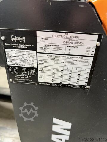 2021 Doosan LSM12N transpallet / stoccatore elettrico Doosan LSM12N Hubwagen / Elektro-Hochhubwagen