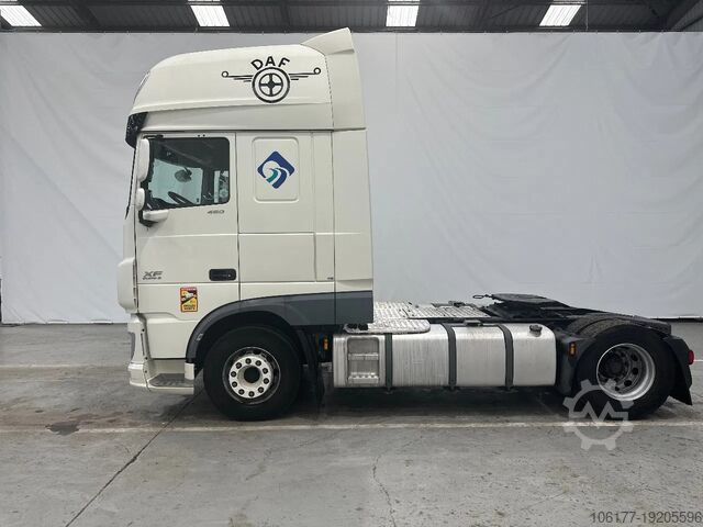 Standard-SZM DAF XF 106.460 Superspacecab