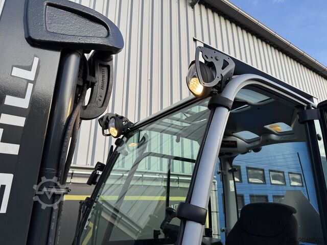 Electric forklift Still RX60-35 with telescopic forks STILL RX60-35