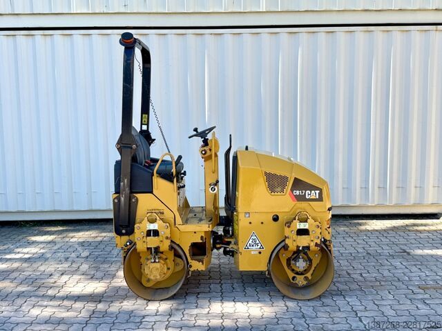 Enkelvoudige trommelwals CATERPILLAR CB1.7 / 2019 BJ / 430 Stunden