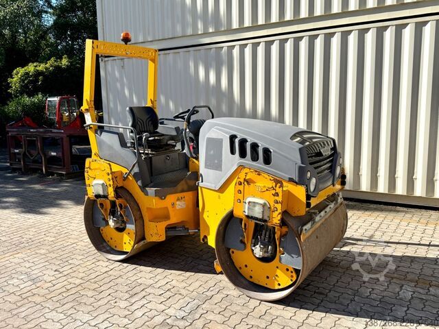 Walec jednobębnowy HAMM HD14VV / 2016 BJ / 1.764 H