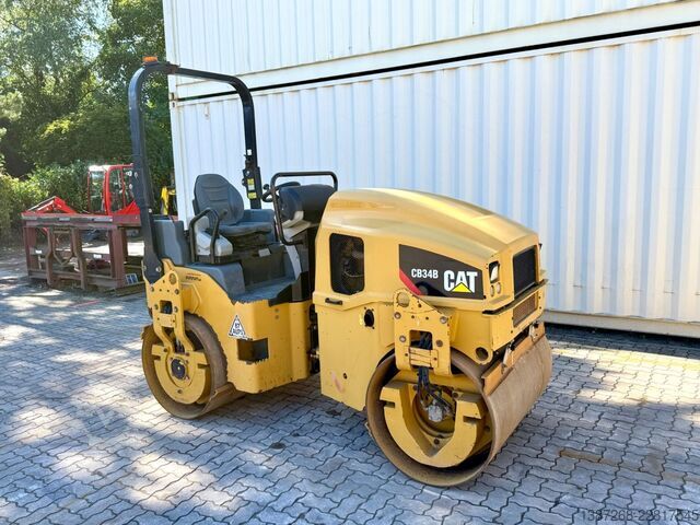 Walec jednobębnowy CATERPILLAR CB34B / 2018 BJ / 1.244 Stunden / 4.3 Tonnen