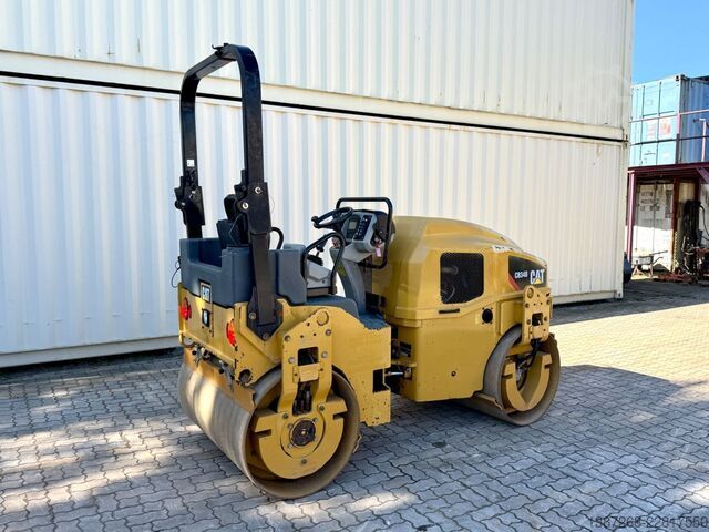 Walec jednobębnowy CATERPILLAR CB34B / 2018 BJ / 948 Stunden / 4.3 Tonnen