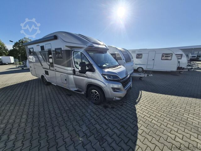 Camper semintegrato ADRIA Coral Supreme 670 DL Vollausstattung