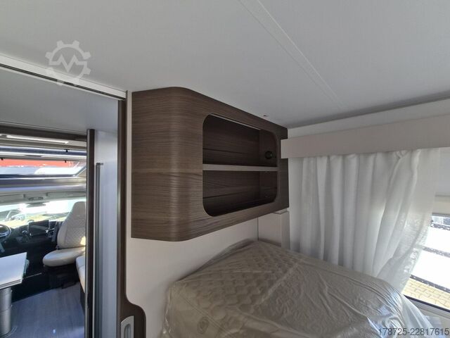Camper semintegrato ADRIA Coral Supreme 670 DL Vollausstattung