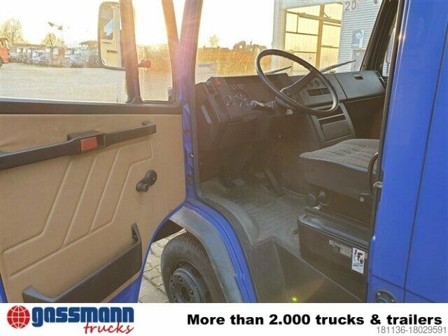 Pick-up skåpbil Mercedes-Benz 508 D 4x2 Doka, EX-THW