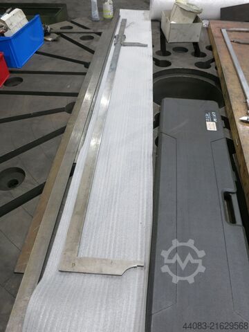 Measurement equipment and tools  1 Posten