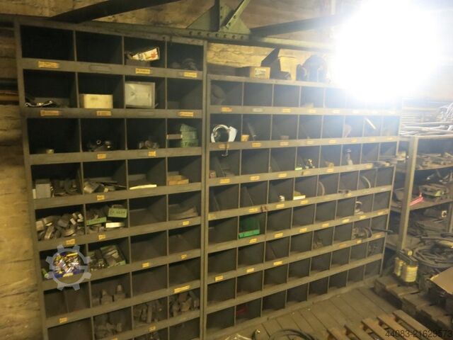 Shelving systems  2 Stueck