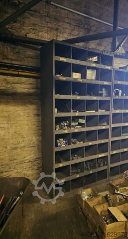 Shelving systems  2 Stueck