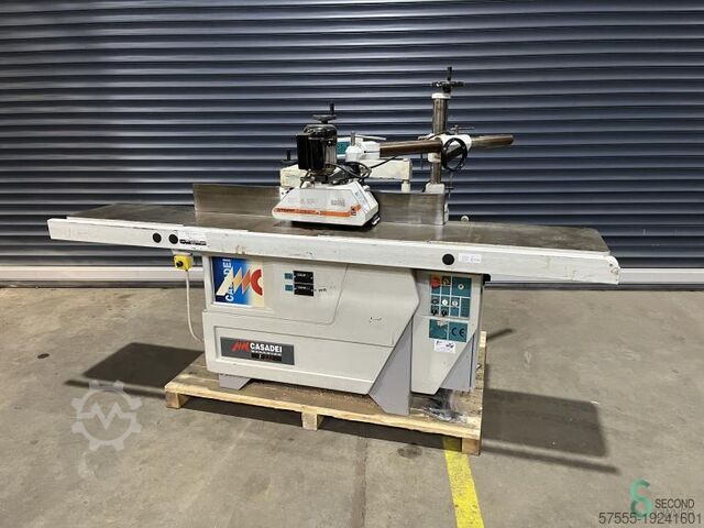 Tafelfrezen/spindelfrezen Casadei F 222L 2006 Casadei F 222L