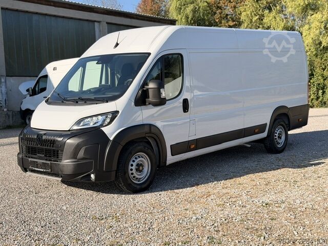 Gesloten bestelwagen met verhoogd dak en lange wielbasis Peugeot Boxer Kasten 435 L4H2  180 AUT/NAvi/PDC