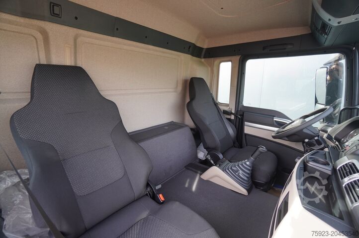 Chassis met cabine MAN TGS41.400 8X4 BB-WW NEW UNUSED CHASSIS EURO3