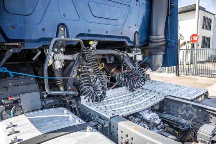 Standaard-SZM MERCEDES ACTROS 1848 LS