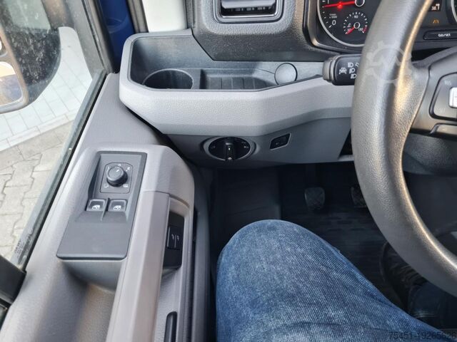 Dodávka s vysokou střechou VW Crafter 35 Kasten MR L3H3 RWD AHK KAMERA NAVI TACHO