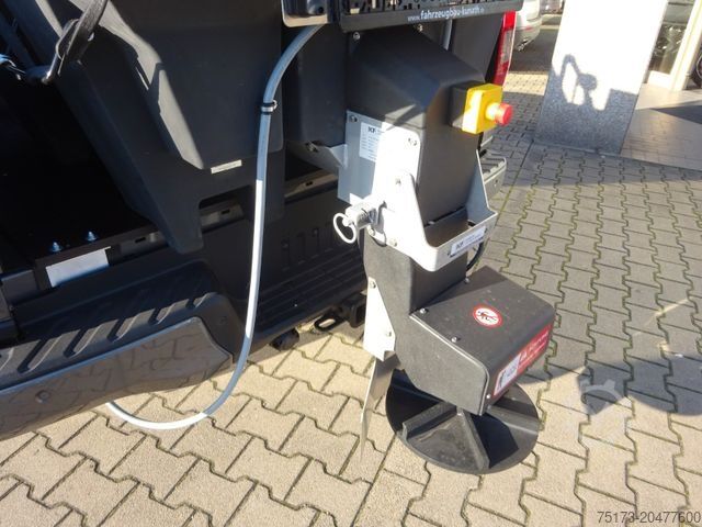 Panelvan FORD Ranger XLT 4x4 DoKa Winterdienst Streuer Pflug