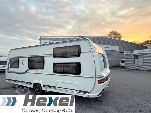 Wohnwagen FENDT Saphir 560 SKM Mover und Klima Bettstaukasten