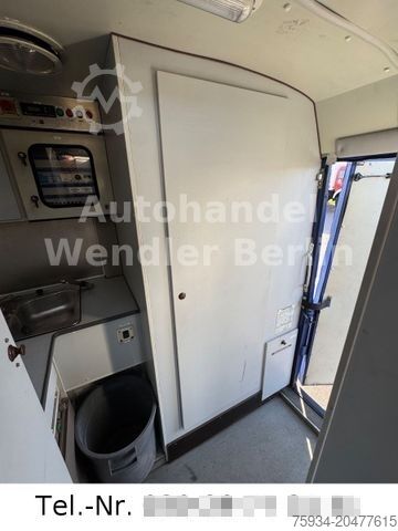 Sonstige MERCEDES-BENZ Vario 814D Doka Maxi 6 Sitz DiffSperre orig40tkm