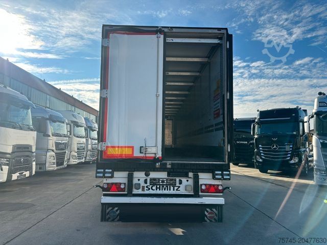 Kylsläpvagn SCHMITZ CARGOBULL SKO 24L * DOPPELSTOCK * LIFT * NUR 4.740H * ALU*