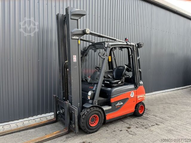 Elektrikli 4 tekerlekli forklift Linde E30-01