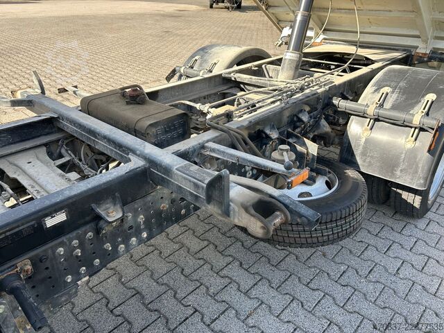 Trójstronna wywrotka MITSUBISHI Canter 9C18 / Meiller 3 Seiten