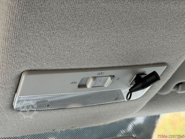 Minibuss VW T6 Kombi 2.0 Tdi Lang L2 Klima 9Sitze Schiebetür