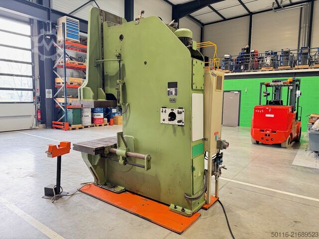 Hydraulische pers MENGELE E64-1250