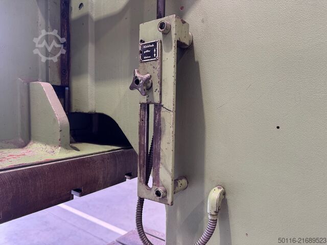 Hydraulische pers MENGELE E64-1250