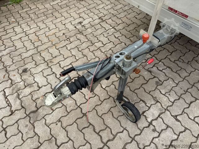 Naczepa niskopodwoziowa KOCH Baumaschinenanhänger / Rampen / TÜV Januar 2027