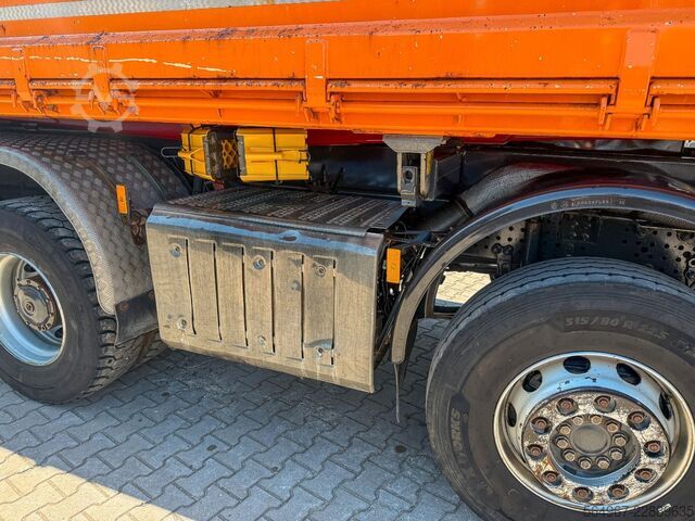 Camion-benne tricar MERCEDES-BENZ Arocs 3243 3.S.K Motorschaden