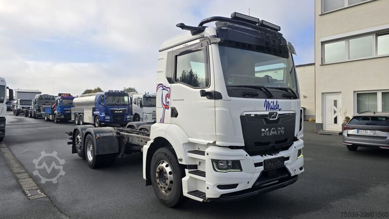 Podwozie ciężarówki MAN TGS 26.520 6x2
