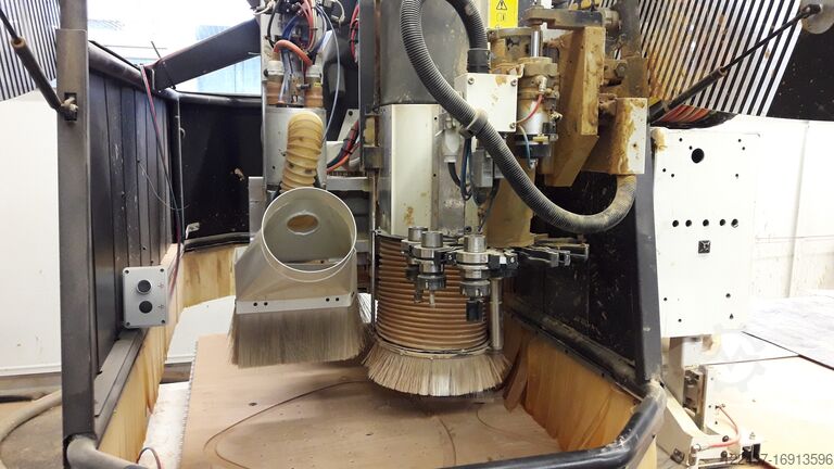 Bewerkingscentrum Morbidelli Author 444S