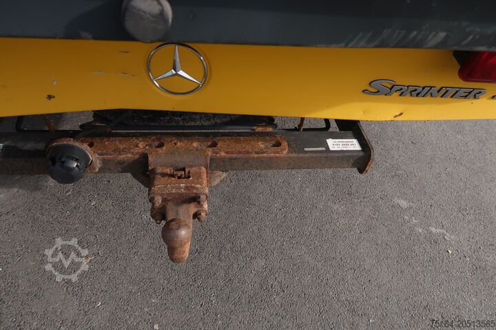 Kamyonet Mercedes-Benz 316 Sprinter