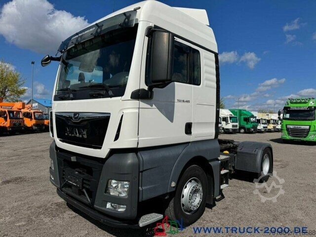Tractora standard MAN TGX 18.420 XL Haus mit Bett Retarder org. 263Tkm