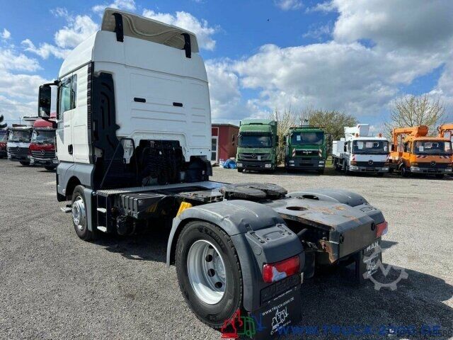 Tractora standard MAN TGX 18.420 XL Haus mit Bett Retarder org. 263Tkm