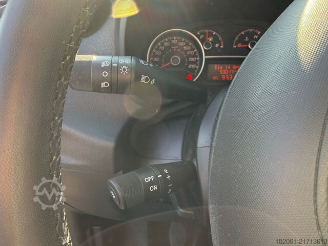 Miniautocarro FIAT Doblo Cargo Kombi Maxi XL SX M1 1.6 Multij