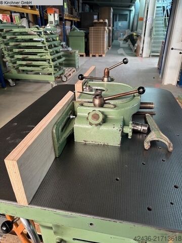 Fresadora de mesa BÄUERLE SFM