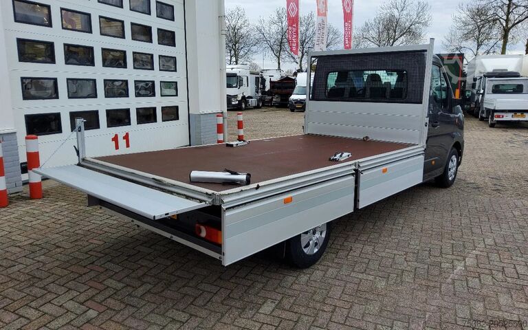 Flatbed Renault OPENLAADBAK (KOMT AF RENAULT MASTER)