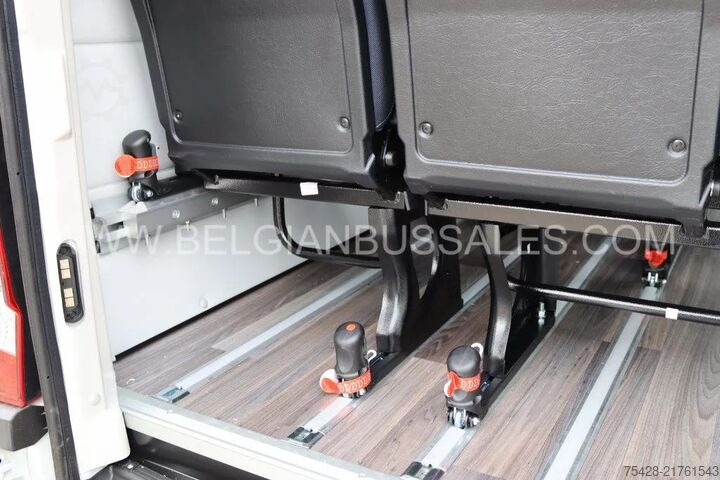 Minibuss Iveco Daily Line / NEW / Airco / Preparation Lift