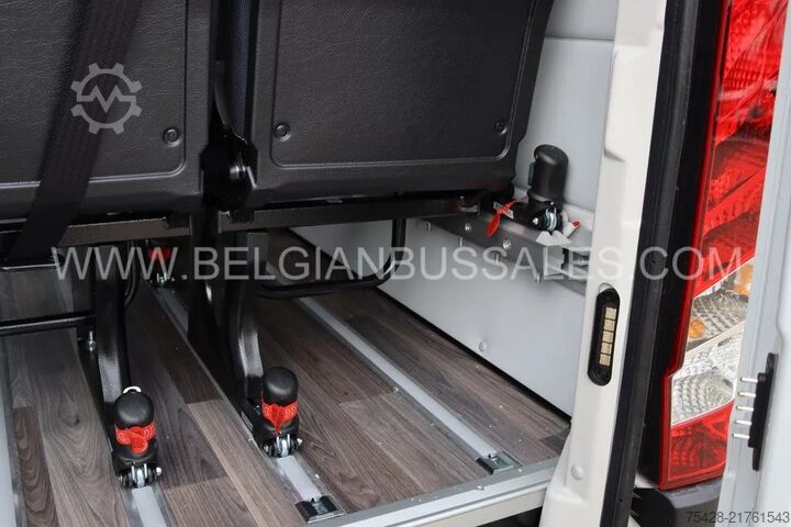 Minibuss Iveco Daily Line / NEW / Airco / Preparation Lift
