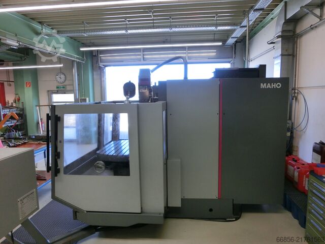 Uniwersalna frezarka i wytaczarka Maho 800W