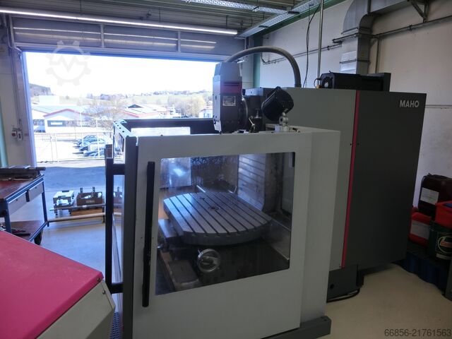 Uniwersalna frezarka i wytaczarka Maho 800W