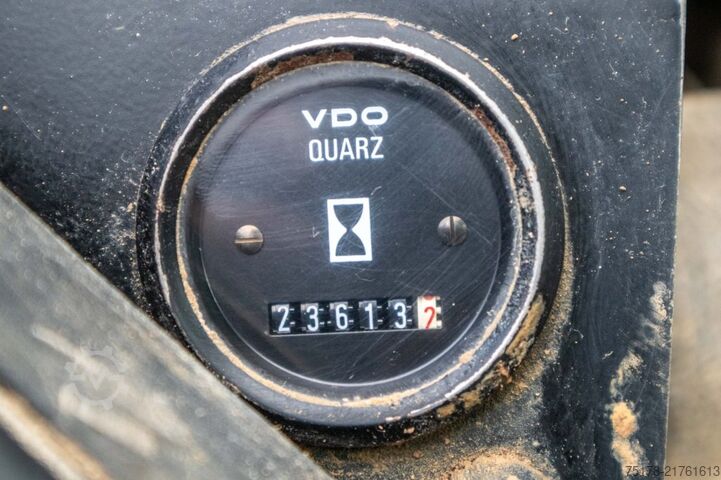 Tankfartyg RENAULT KERAX 370-6X4+16000L/5COMP