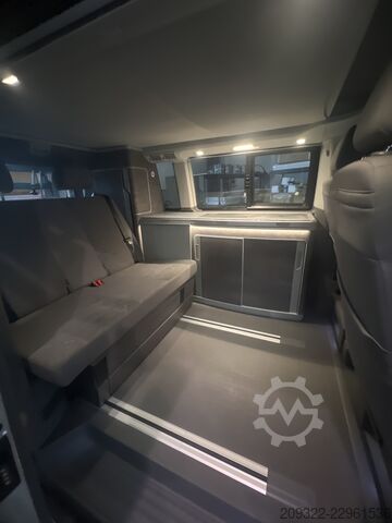 Campervan Volkswagen California Ocean 2023 | Automatico | Tetto a soffietto